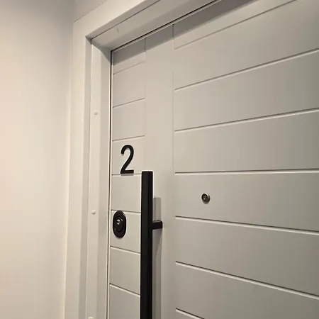 Azure 2-apartments Daire Tiran